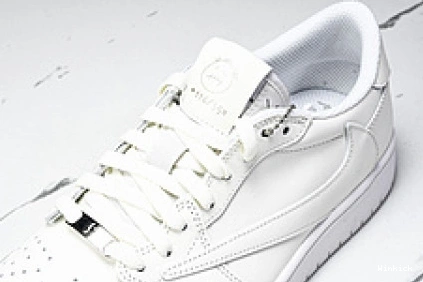 Jordan Travis x 1 Scott Air Low OG1228-111 0721